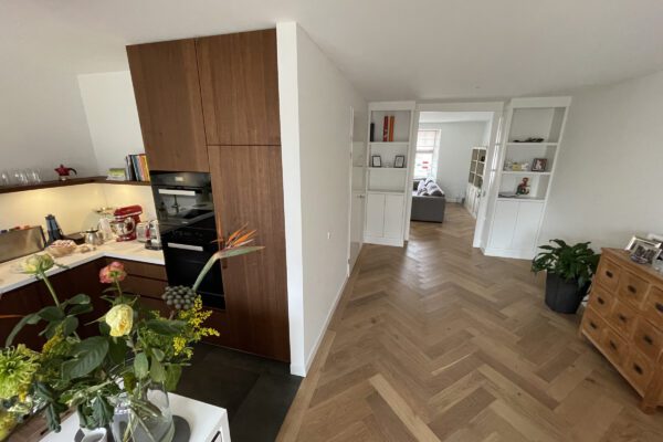 Vloerverwarming en nieuwe vloer in Apeldoorn, Deventer, Zutphen | Fonkelvloeren en Uniwarm